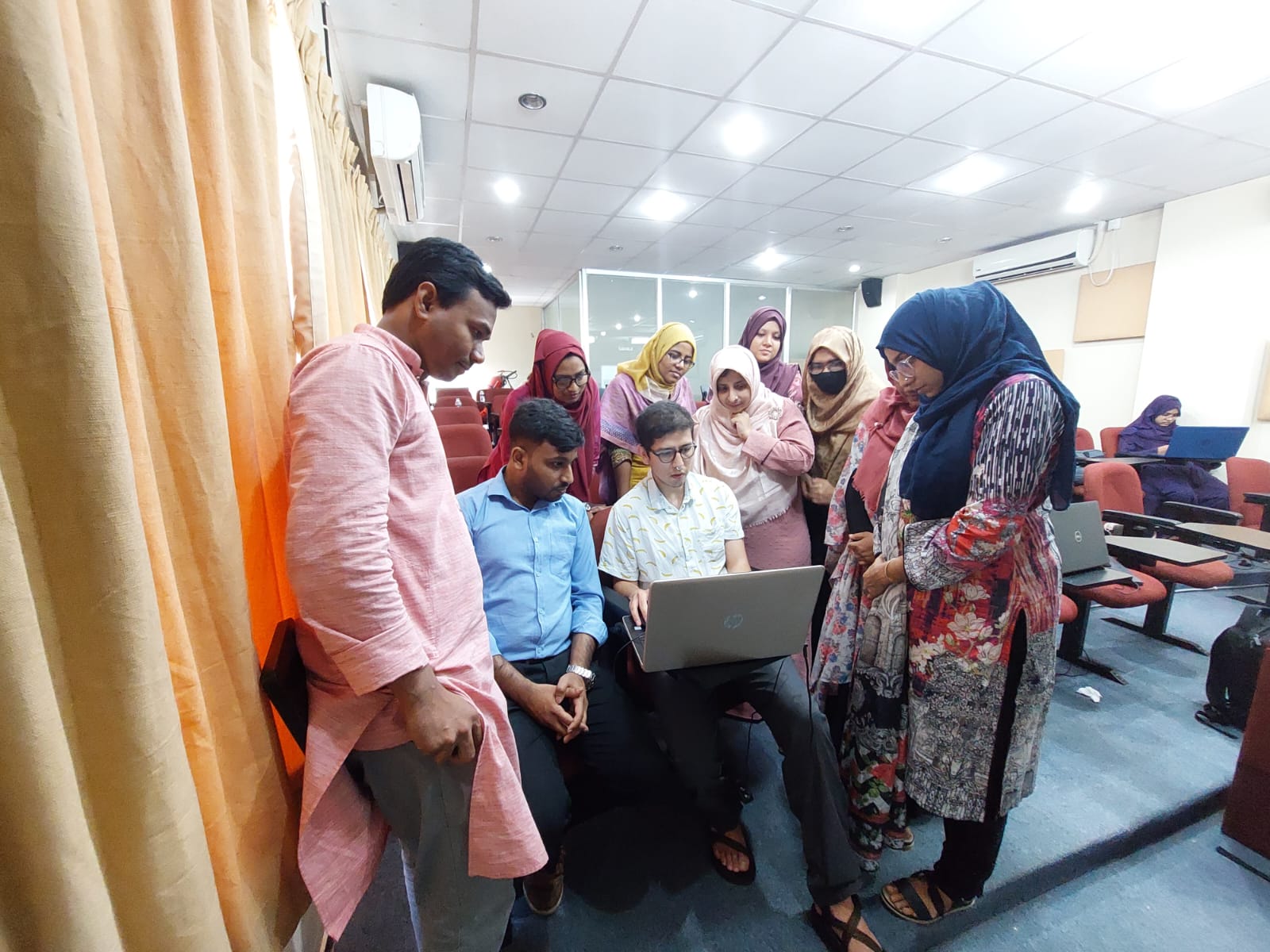 A picture of Pablo teaching